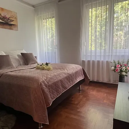Stylish Serenity Apartment Budapest